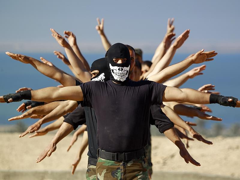 ١٦ صفة من صفات الخوارج